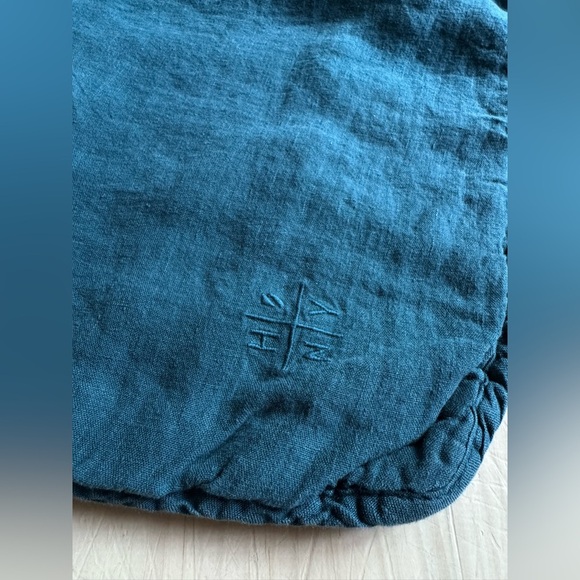 Hawkins New York Simple Linen Quilted Sham Set - Picture 2 of 4